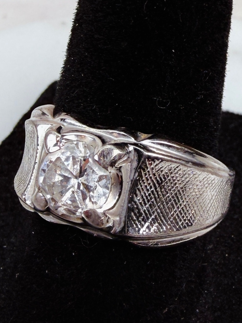 Vintage Silvertone Clear Stone Statement statement, ring size 8